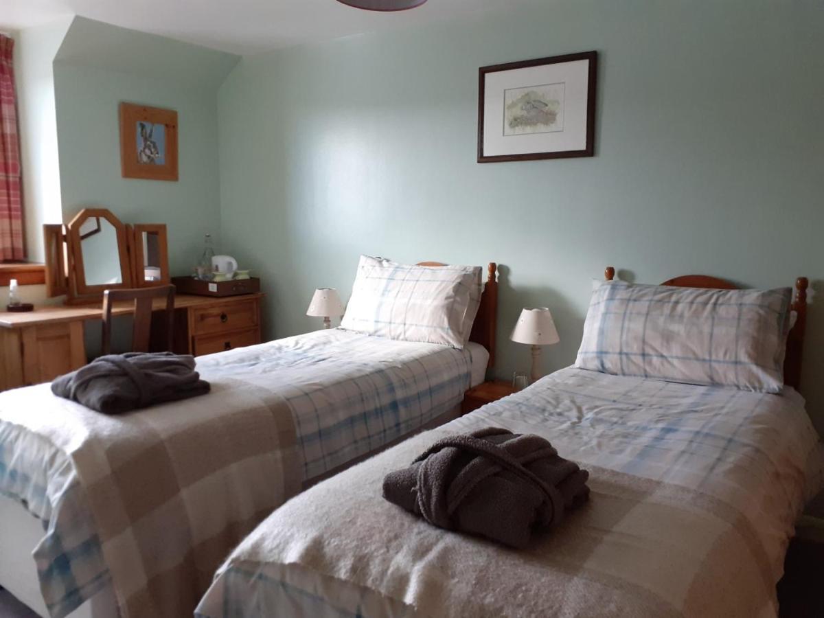 Glenelg Bed & Breakfast Тобърмори Екстериор снимка